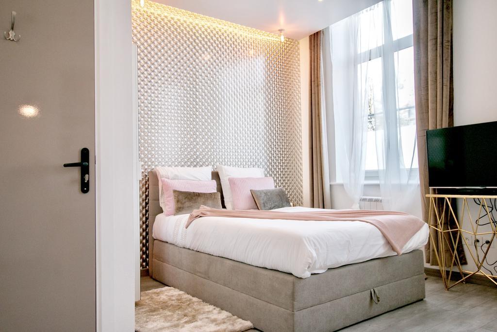 Midpoint Studios By Life Renaissance Estrasburgo Exterior foto